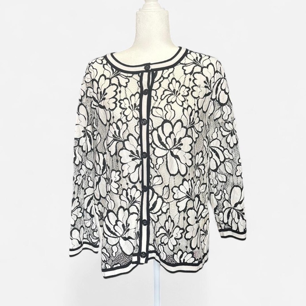 Karl Lagerfeld Black and White Floral Blouse